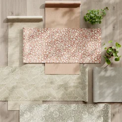 GoodHome Papier peint vinyle intissé Soffice motif fleuri beige L. 10,05m x l. 0,53m