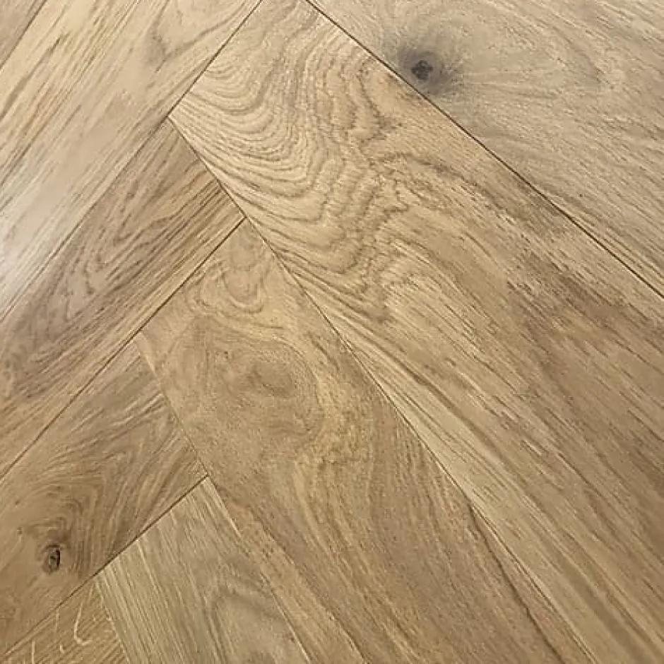 Premibel Parquet Parquet Bâton Rompu Chêne contrecollé verni brossé Rustique Naturel Oxford 125x15X600mm - 4mm de couche d'usure