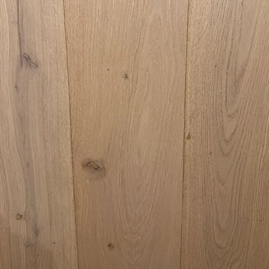 Premibel Parquet Parquet Chêne contrecollé verni brossé rustique Invisible Garden 190X14X400 à 1900mm - 4mm de couche d'usure