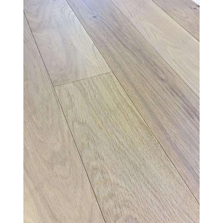 Aelle Carrelage Parquet en chêne contrecollé GIULIA