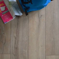 Parquet flottant Stratifié - KronoSwiss Noblesse V4 - Chêne Rift 5G - Paquet de 2,131 m²-Décoweb Best