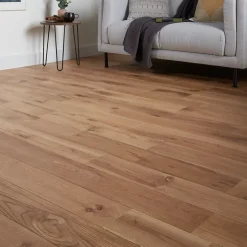 Parquet massif à coller Visby L en chêne huilé blond-GoodHome Sale