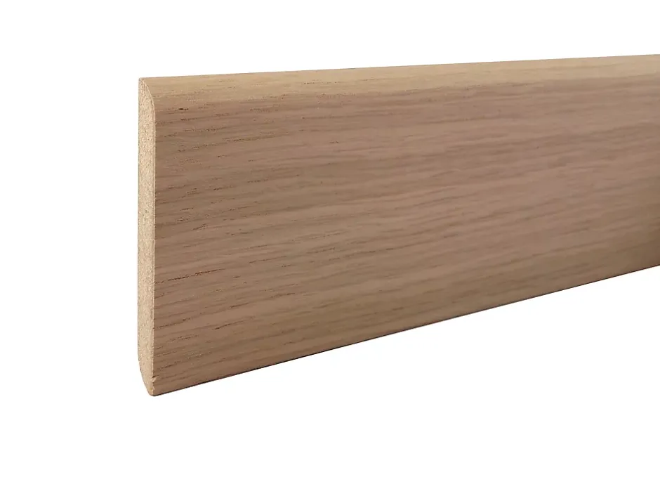Plinthe arrondie MDF plaqué chêne 223 x 7 cm, ép.10 mm- Clearance
