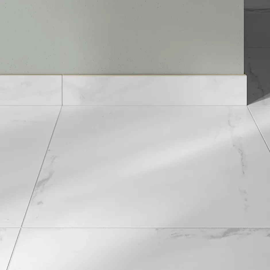 GoodHome Plinthe carrelage intérieur effet marbre blanc L.60 x l.8 cm x ép.9 mm, Ultimate Marble
