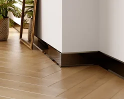 Plinthe décorative pour mur F Noir poli - 80mm x 2700mm x 0,65 ep.-Ilcom Sale