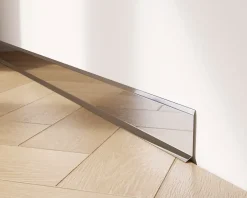 Ilcom Plinthe décorative pour mur F Argent poli - 60mm x 2700mm x 0,65 ep.