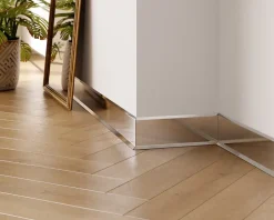 Ilcom Plinthe décorative pour mur F Argent poli - 60mm x 2700mm x 0,65 ep.