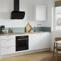 GoodHome Plinthe de cuisine Elcot blanc H.15 x l.240 x ép.1,6 cm