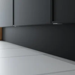 GoodHome Plinthe de cuisine Pasilla Noir H. 15 cm x l. 2.4 m x Ep. 16 mm