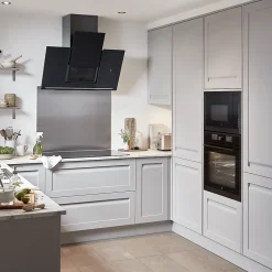 GoodHome Plinthe de cuisine Garcinia ciment H. 15 cm x l. 2.4 m x Ep. 16 mm