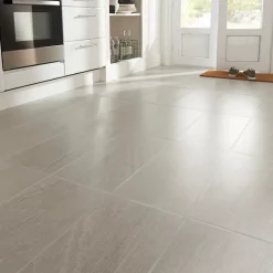 Plinthe en carrelage blanc effet pierre satin L.60 x l.8 cm x ép.9,3 mm, Natural-GoodHome Outlet