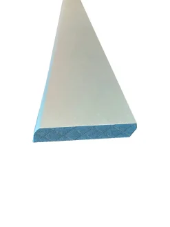 Plinthe en MDF arrondie Ninna couleur vert olive 10X70mm L.2,44m- Best