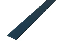 Plinthe en MDF arrondie Ninna couleur bleue 10X70mm L.2,44m- Outlet