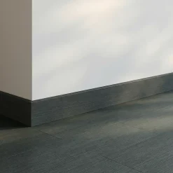 Plinthe MDF 220 x 8 cm Décor 115 noir effet chêne (vendue à la pièce)-GoodHome New