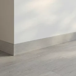 Plinthe MDF, effet chêne grisé , décor 40 , H.6 cm x L. 220 cm x ép.11mm (vendue à la pièce)-GoodHome Best