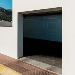 GoodHome Porte de garage sectionnelle à cassettes acier gris RAL 7016 - L.240 x h.200 cm - motorisée (en kit)