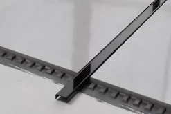 Profilé décoratif C en acier inoxydable pour carrelage Noir poli - 40 mm x 2700 mm x 0,65 ep.-Ilcom