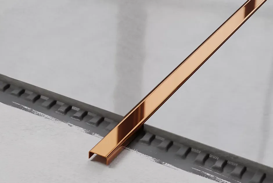 Profilé décoratif C en acier inoxydable pour carrelage Cuivre poli - 10 mm x 2700 mm x 0,65 ep.-Ilcom New