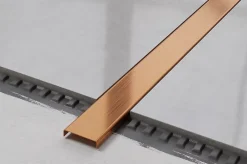 Profilé décoratif C en acier inoxydable pour carrelage Cuivre satiné - 20 mm x 2440 mm x 0,65 ep.-Ilcom Outlet