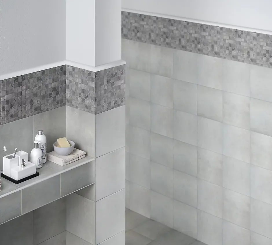 Profilé de carrelage intérieur PVC auto-adhésif courbé blanc L.250 x l. 1.94 x Ep. 0,1 cm-Diall Clearance