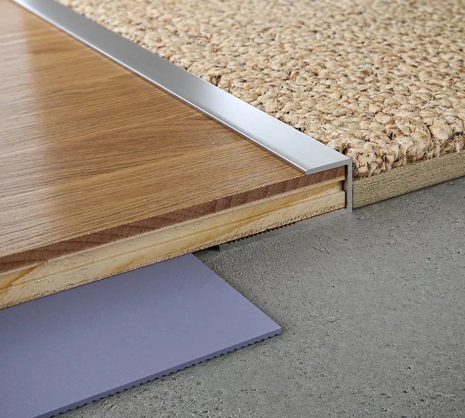 Diall Profilé de carrelage intérieur droit alu effet chromé L.2,5m x l.2,2cm x ep.8mm