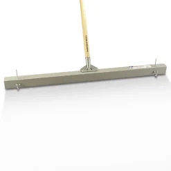 Marshalltown Râteau d'étalement avec manche -