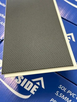 Sol Lames PVC clipsable avec sous couche intégrée GARANTIE 20 ans Ep. 5,5 mm Gris foncé Dim L 122 cm x l 23 cm-Rentside Best