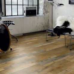 GoodHome Sol stratifié à clisper Barnwood effet chêne structurée L.138.3x19,3 cm Ep.8mm