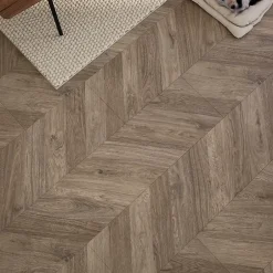 GoodHome Sol stratifié clipsable Leyton chêne gris 10 mm