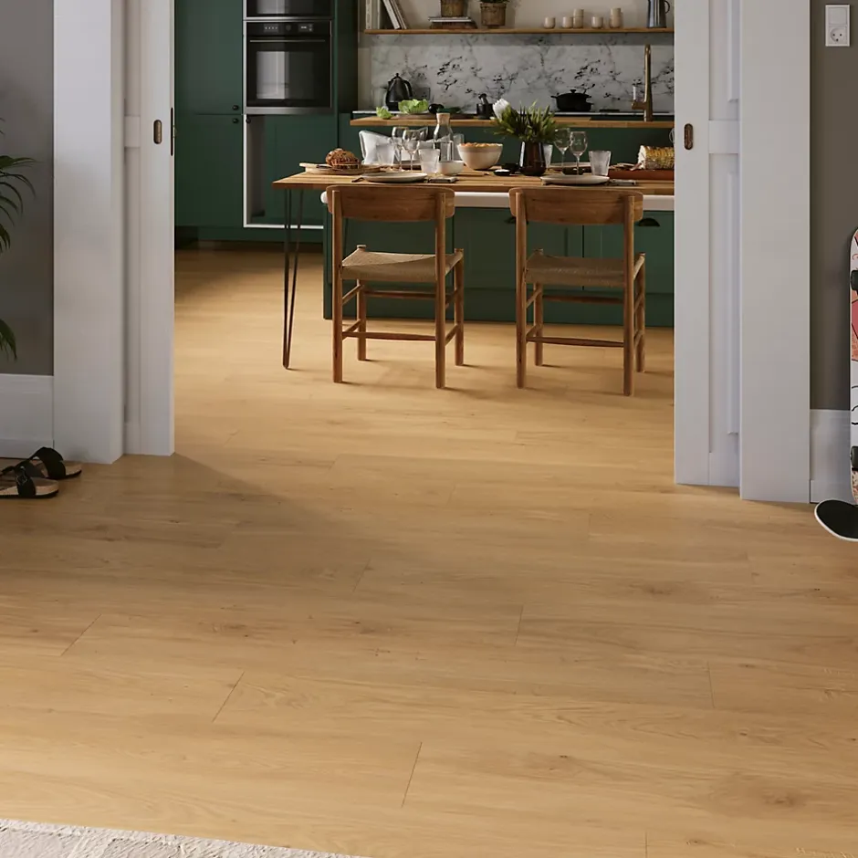 GoodHome Sol stratifié clipsable Visby chêne blond 8mm compatible pièces humides