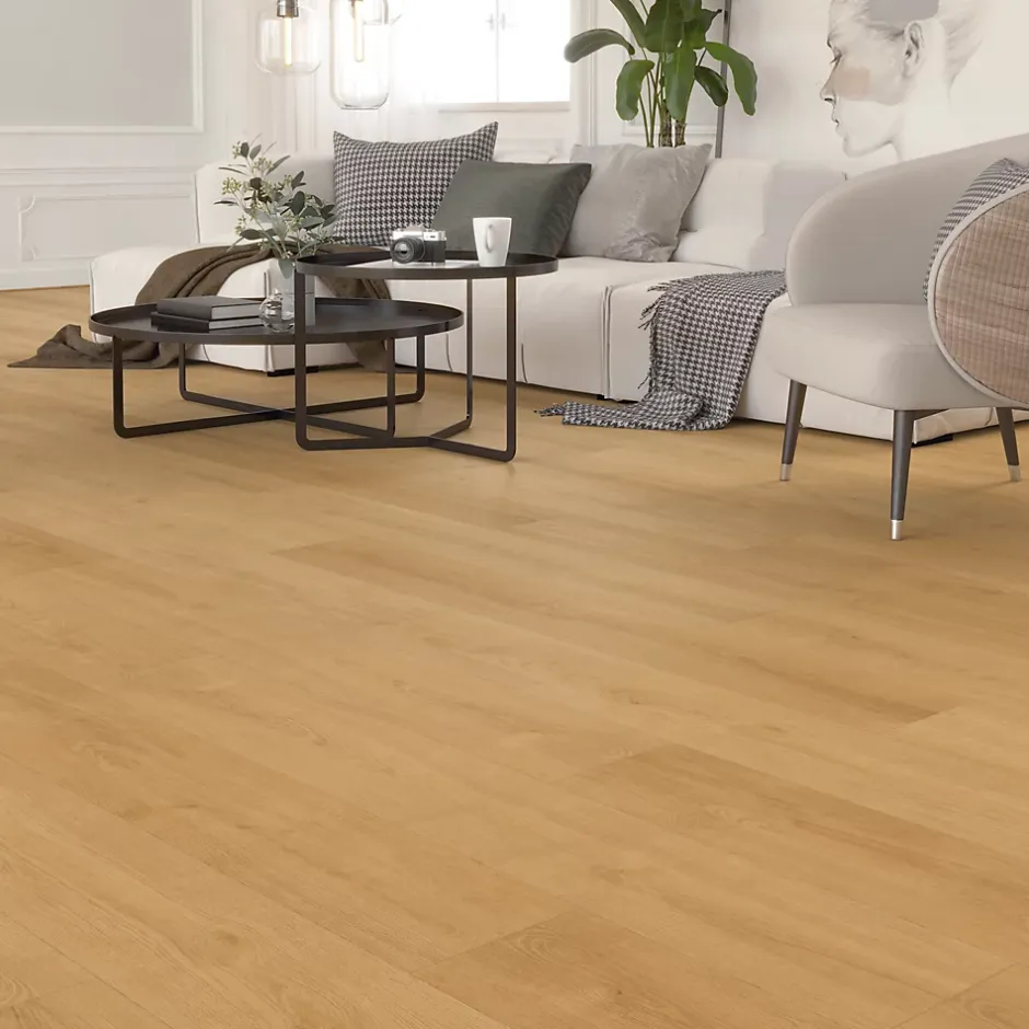 GoodHome Sol stratifié Corduff , passage élevé AC4, effet chêne blond, L.128,5 cm x l.19,2 cm x ép.8 mm, résistant à l'eau