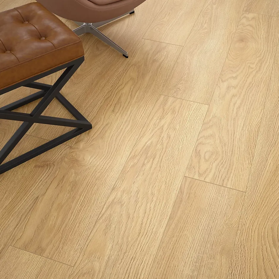 Sol stratifié effet bois brut passage intense AC4, L.128,8 x l.19,5 cm x ép.7 mm, Kirton, resistant à l'eau-Kronospan