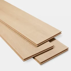 Sol stratifié Malton décor chêne naturel 10 mm l.138 x l.19,3 cm-GoodHome Sale