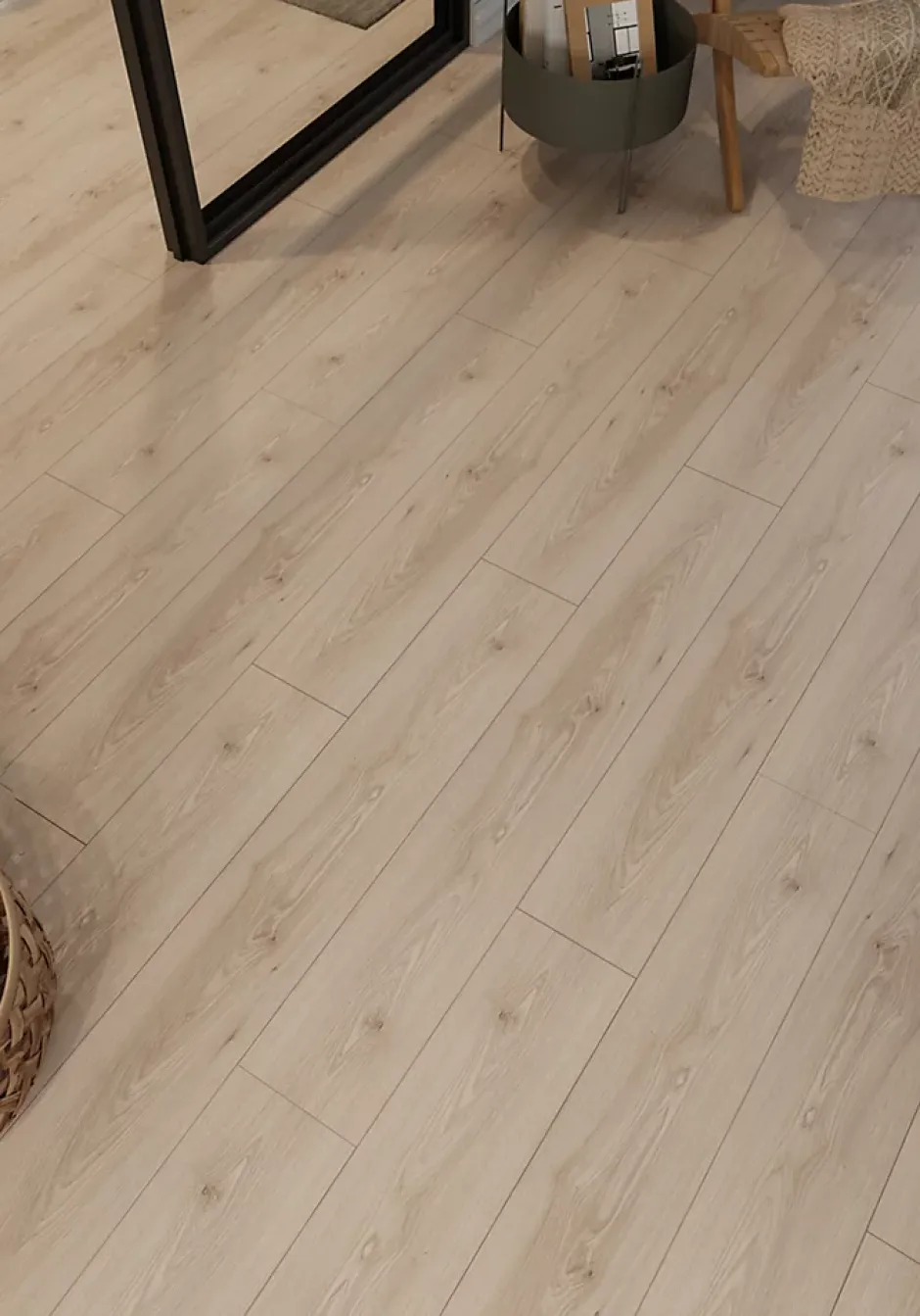 Sol stratifié passage intense AC5, effet bois brut, L 129,2 cm x l 19,3 cm x ép 8 mm, Alishan-GoodHome Discount