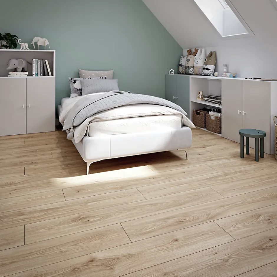 Sol stratifié passage intense AC5, effet bois brut, L 129,2 cm x l 19,3 cm x ép 8 mm, Alishan-GoodHome Discount