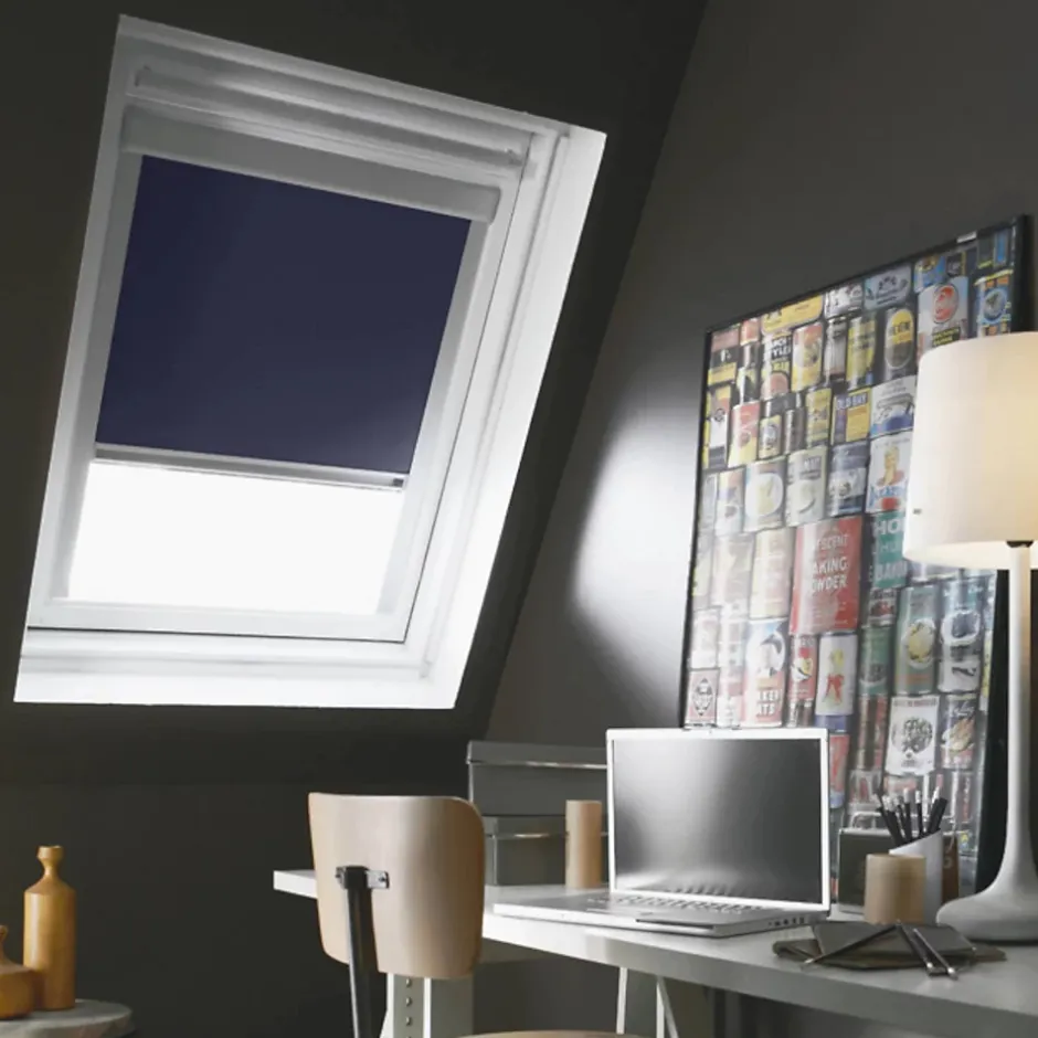 Store fenêtre de toit occultant compatible VELUX K SK06 97x100cm Bleu - MADECO-Protecta New