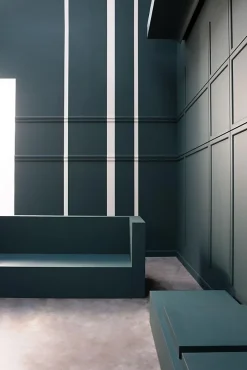 Orac Decor SX184 Plinthe - 11x1,3x200cm (h x p x L) - plinthe décorative polymère Carton 8 pièces / RAL9003