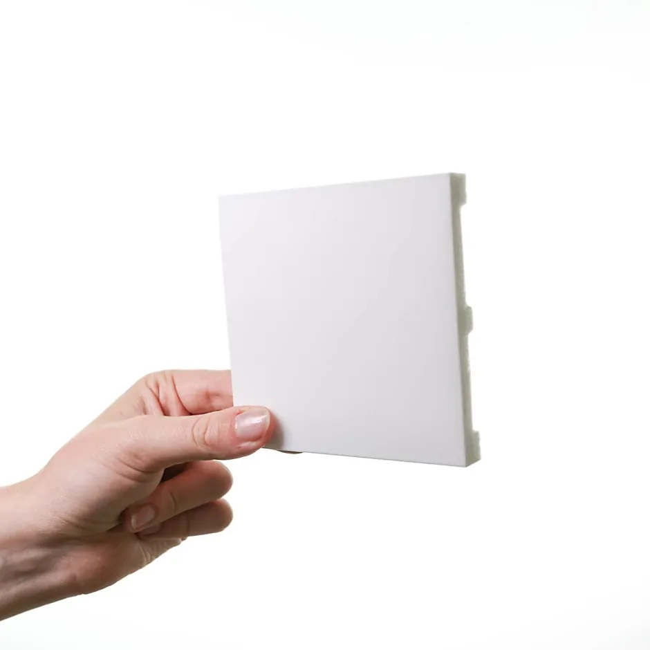 Orac Decor SX163 Plinthe - 10x1,3x200cm (h x p x L) - plinthe décorative polymère Carton 8 pièces / RAL9003