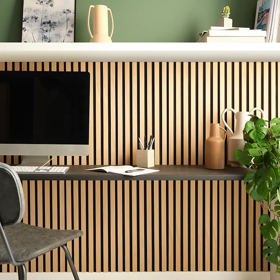 Tasseau décoratif lamelles en bois sur feutrine 30 x 60 cm (vendu à l'unité)