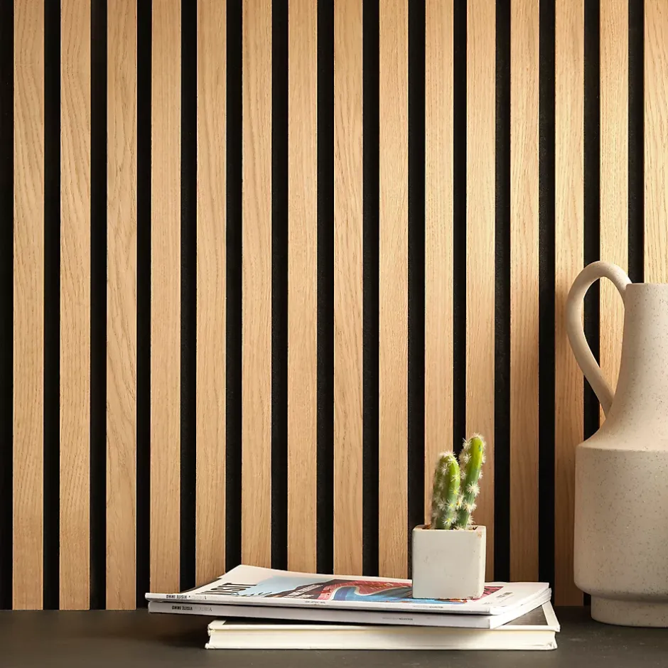 Tasseau décoratif lamelles en bois sur feutrine 30 x 60 cm (vendu à l'unité)