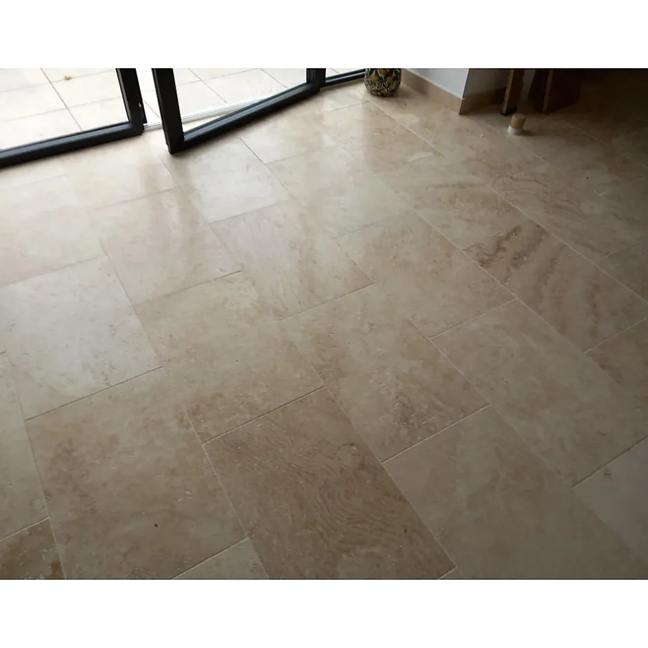 Ligerio Travertin pierre naturelle mur/sol premier choix light clair - 61 cm x 40,6 cm x 1,2cm - Vendu au m²