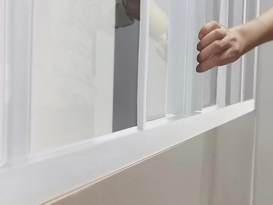 Vente-unique Verrière coulissante en aluminium thermolaqué blanc 180x105 cm - RAVENA