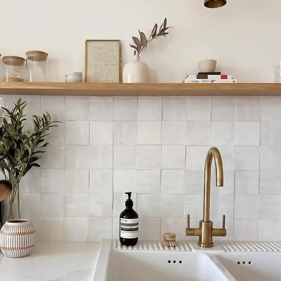 Concept Mosaïque Véritable carreau zellige marocain 10x10 cm BLANC CASSÉ