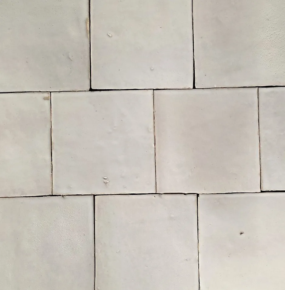Concept Mosaïque Véritable carreau zellige marocain 10x10 cm BLANC CASSÉ